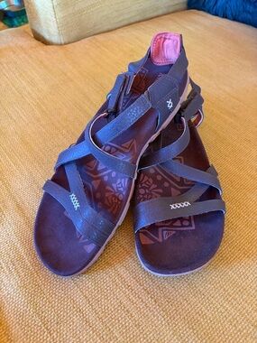 Merrell Women's Espresso Strappy Sandals